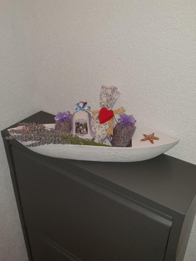 Apartmani Renata Brela Dış mekan fotoğraf